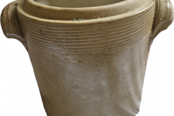 Pot en grès pour location mariage sur Saint-Herblain